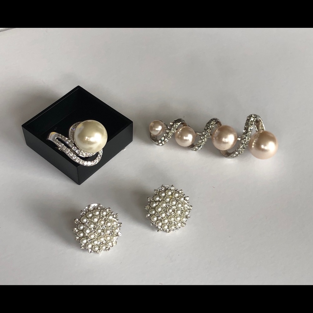 Pearl Rhinestone Silver Tone Jewelry Set - Picture 7 of 13